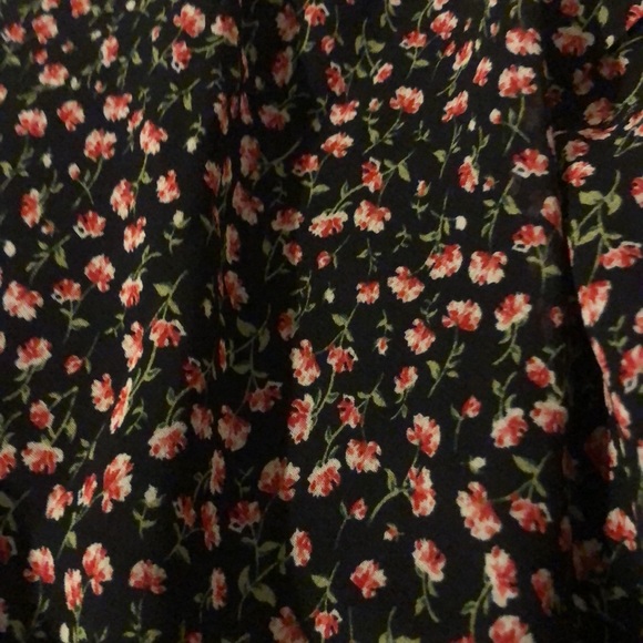 NWT Skirt - Picture 5 of 7